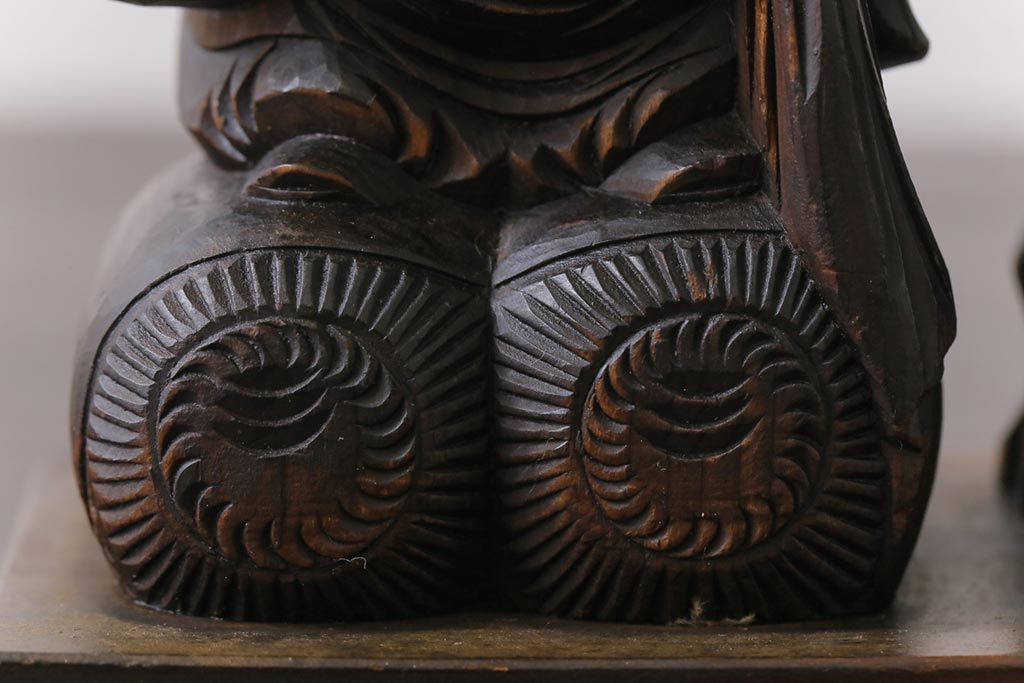 アンティーク雑貨　和製アンティーク　大黒天・恵比寿天　柔らかな表情が縁起の良い木彫りの置物