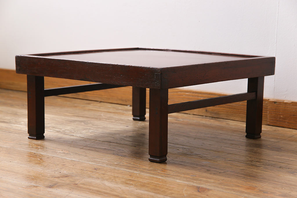アンティーク家具　和製アンティーク　ケヤキ材　碁盤のような正方形の文机(座卓、お膳、ローテーブル)