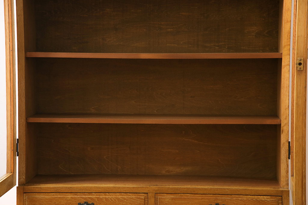 レトロ家具　和製アンティーク　三方ナラ材　薄型　凝った作りが魅力のレトロなブックケース(収納棚、飾り棚)