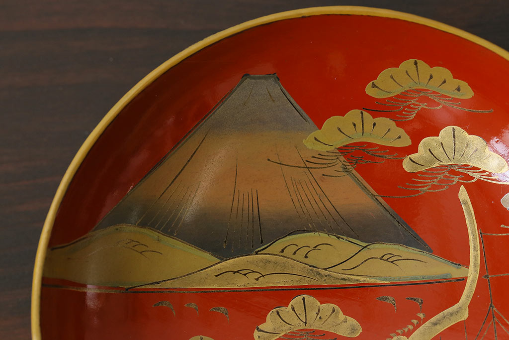 和製アンティーク　鉄錆蒔絵　赤富士の図　和モダンな蓋付椀(漆器)4客セット