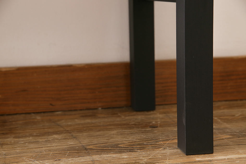 レトロ家具　昭和レトロ　リメイク　すっきりとした佇まいの脚付ガラスケース(ショーケース、陳列棚)(2)