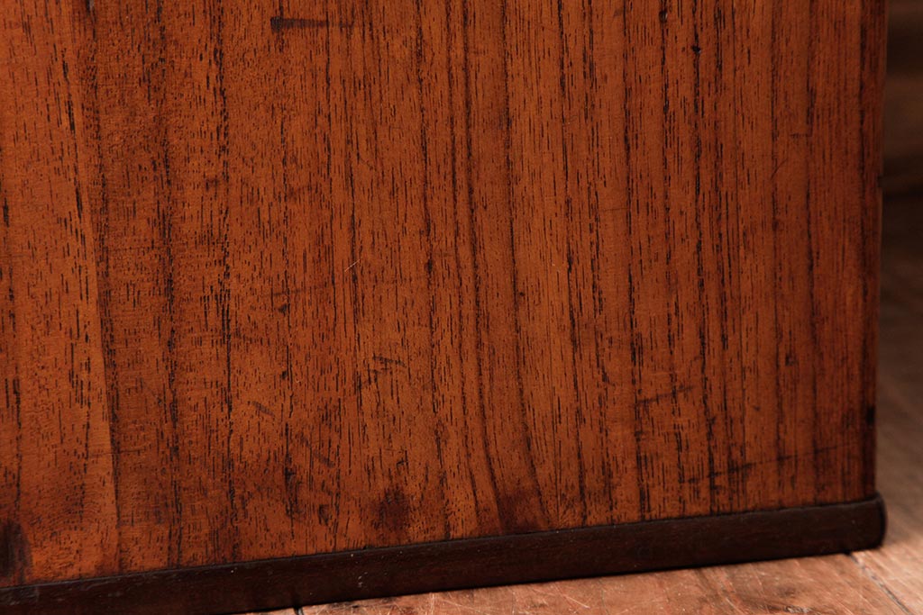 アンティーク雑貨　和製アンティーク　桐材　素朴な木目が味わい深い箱火鉢(手あぶり)