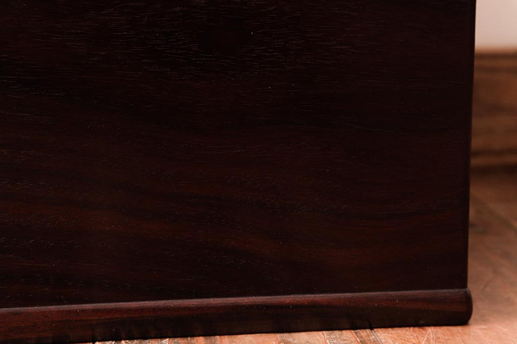 アンティーク雑貨　和製アンティーク　上手物　指物　本紫檀　上品な雰囲気漂う高級箱火鉢(角火鉢、手あぶり)(1)