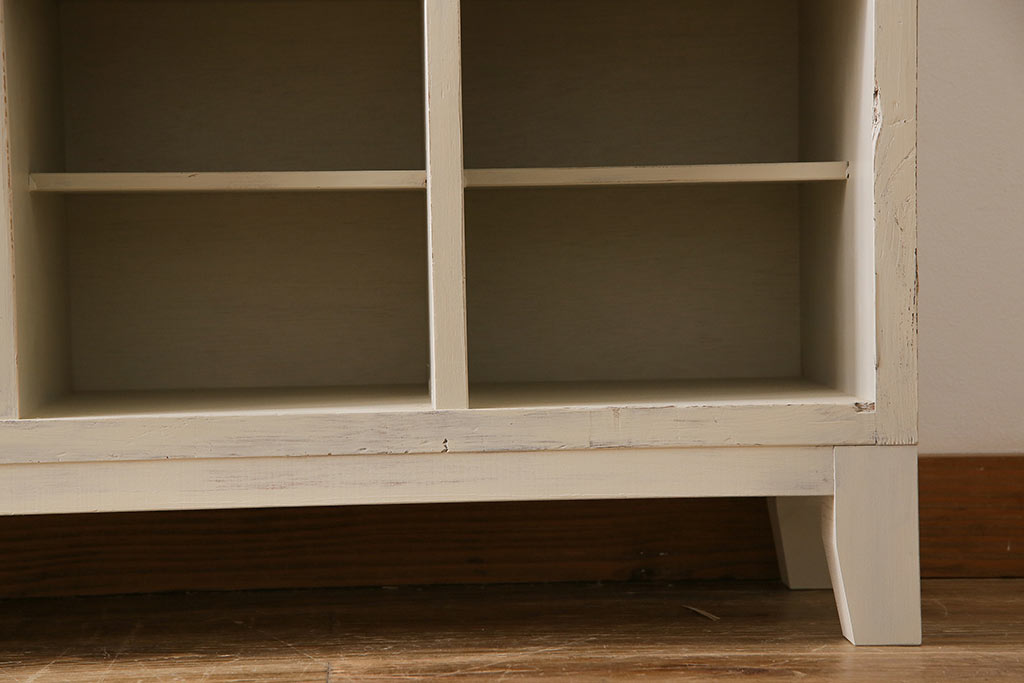 ペイント家具　リメイク　柔らかな色合いが魅力的なマス目棚(下駄箱、オープンラック、収納棚)