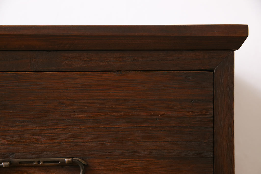 リメイク家具　柔らかな木肌が上品な雰囲気漂う箪笥ローボード(時代箪笥、テレビボード、衣装箪笥)