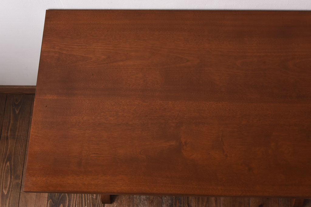 ビンテージ　桜無垢材　松本民芸家具風デザインのダイニングテーブル(カフェテーブル、作業台)
