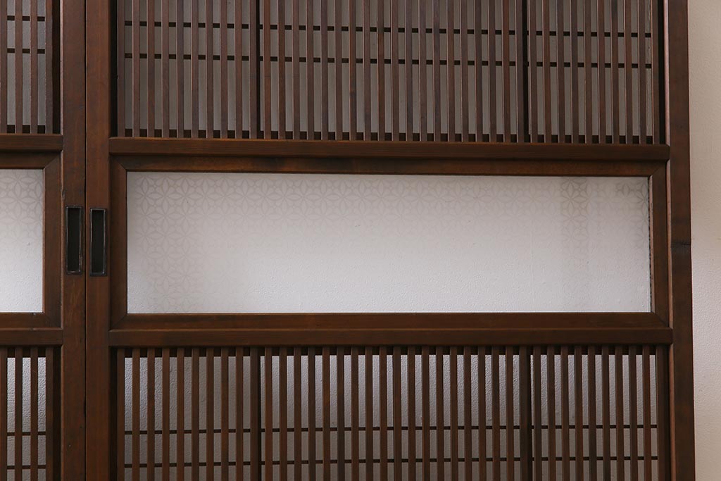 昭和レトロ　変わり花菱ガラス　裏障子枠付き　細い桟が涼しげな格子戸(ガラス帯戸、引き戸、建具)2枚セット