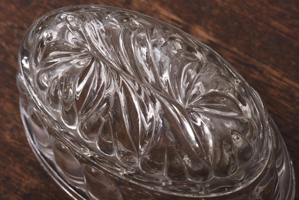 アンティーク雑貨　イギリスアンティーク　小物入れとしてもおすすめなガラス製のゼリーモールド(菓子型)