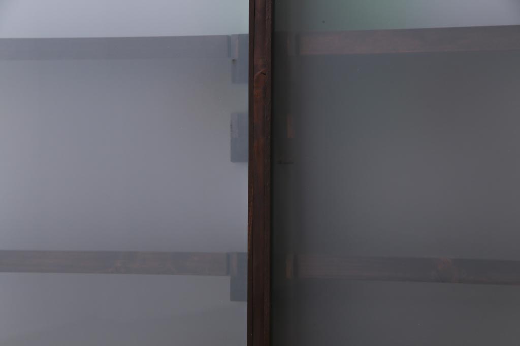 ラフジュ工房オリジナル　両面ガラス　色ガラス入りステンドグラスの戸棚(収納棚、サイドボード)(1)
