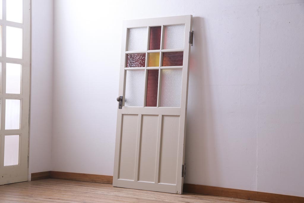ペイント家具　色ガラス入り　十字の格子が目を引くドア(扉、建具)