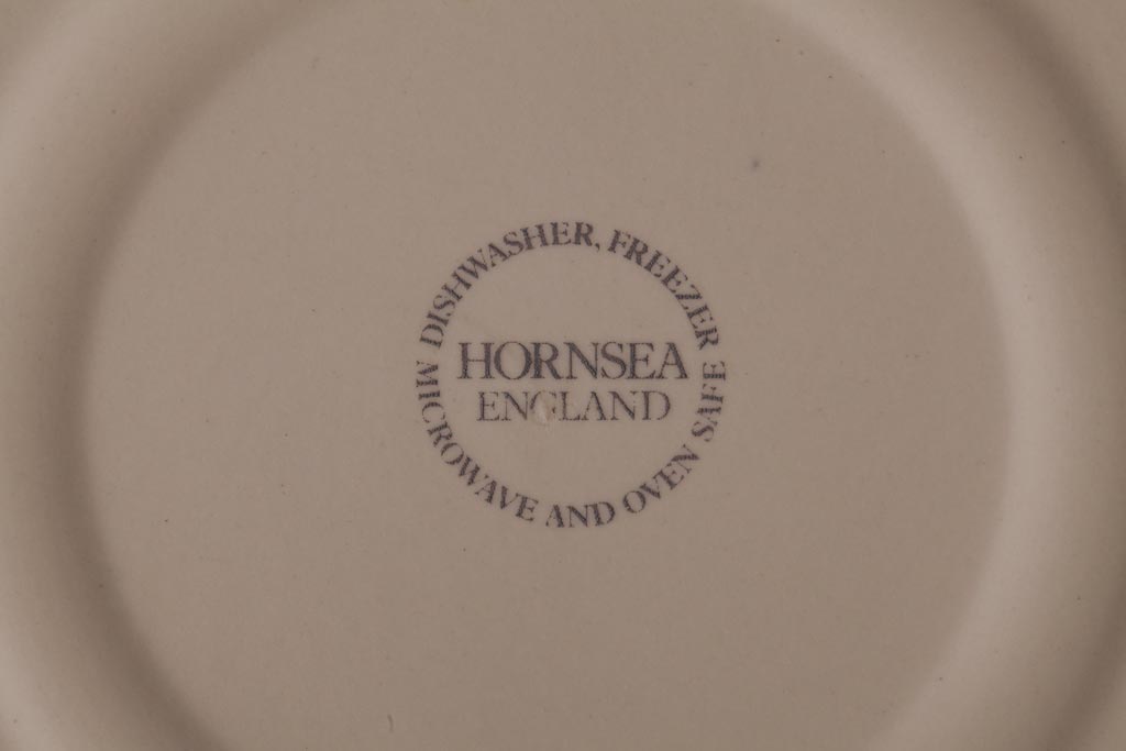 イギリスビンテージ　Hornsea(ホーンジー)　トリオ2客セット(カップ&ソーサー、プレート)(2)