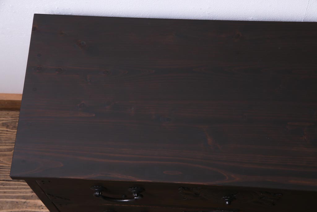アンティーク家具　和製アンティーク　下開き扉のリメイク仙台箪笥ローボード(和タンス、テレビボード、収納棚)