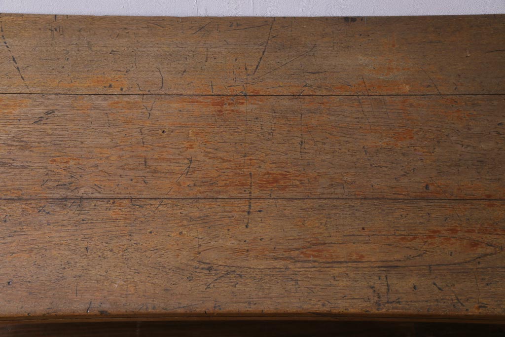アンティーク家具　フランスアンティーク　オーク材・パイン材　シャビーシックな風合いがお洒落なテーブル(ダイニングテーブル、作業台)