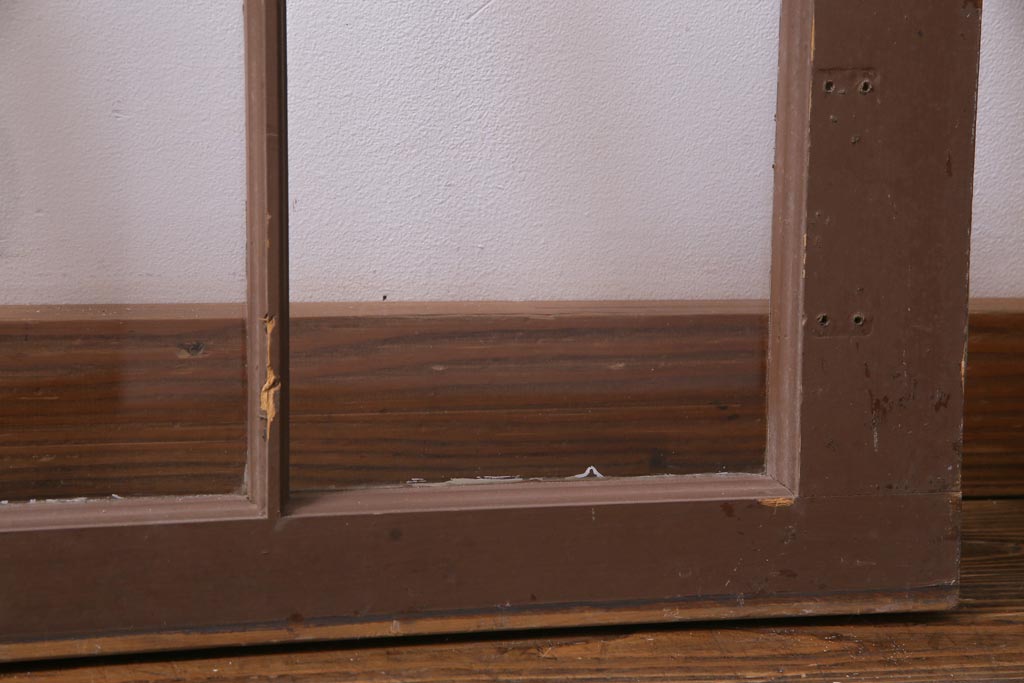 ジャンク品　フランスアンティーク　古いペイントの質感がシャビーなガラス窓
