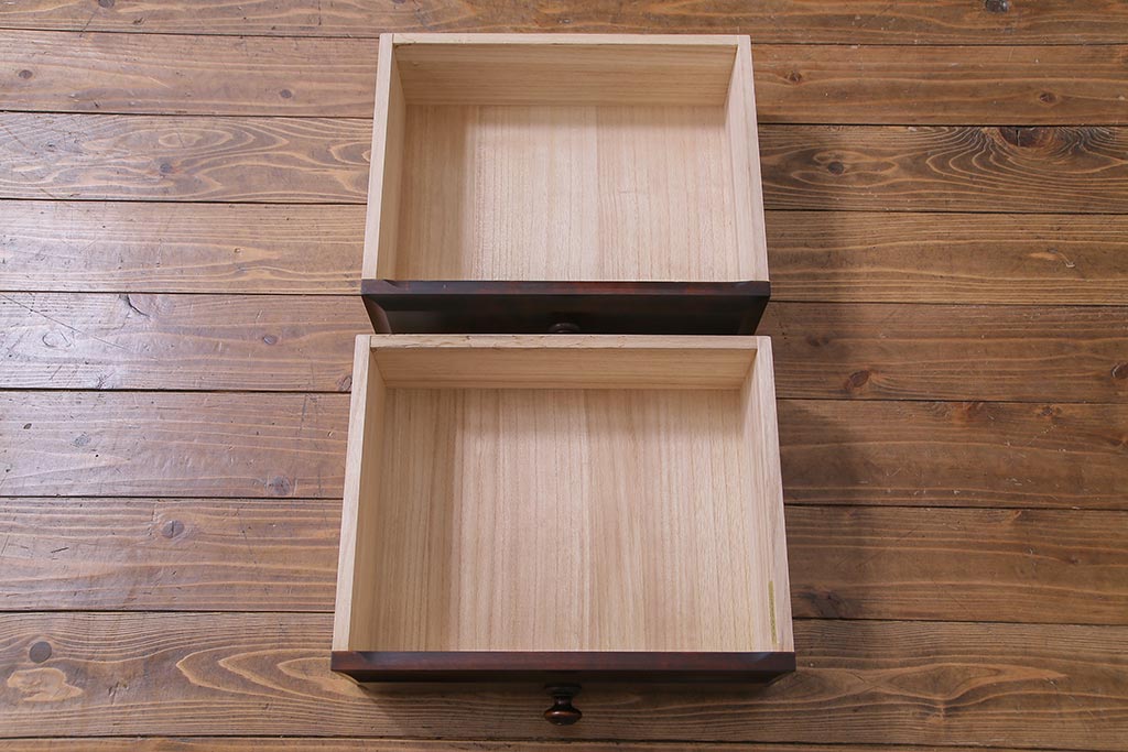 中古　北海道民芸家具　飾り棚にもおすすめな上質な作りのブックケース(本箱、収納棚、キャビネット)