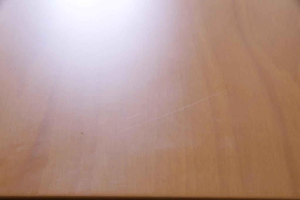 中古　arflex(アルフレックス)　TAVORO NAVE(タボロ・ナーベ)　ダイニングテーブル(定価約39万4千円)
