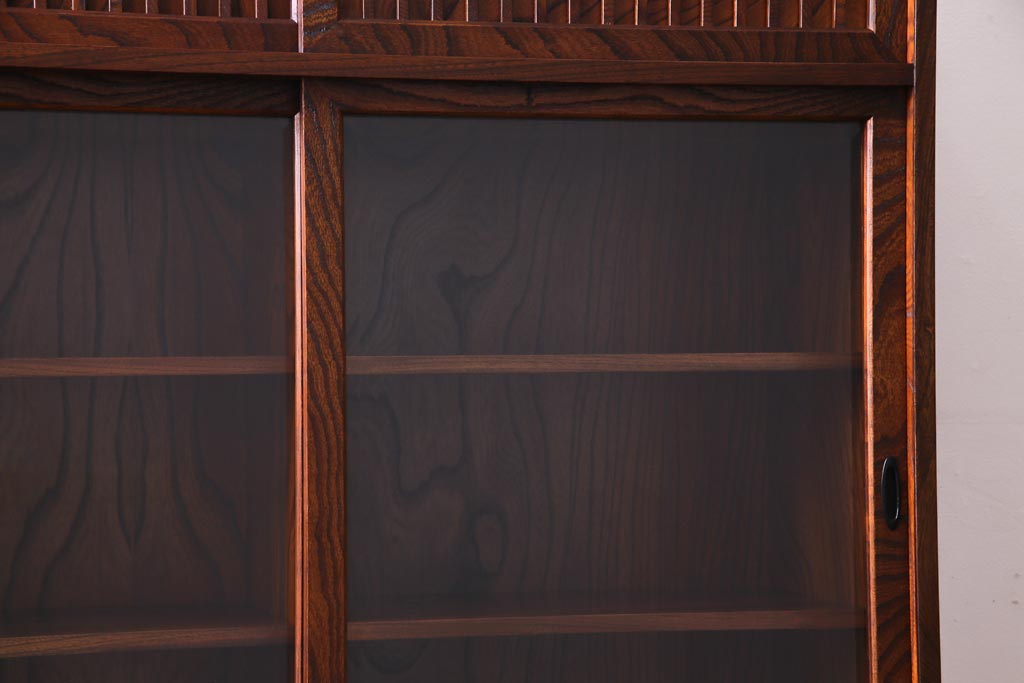 中古　伝統民芸　岩谷堂箪笥　特注品　すっきりと洗練された佇まいの茶棚(食器棚、茶箪笥)(定価約70万円)