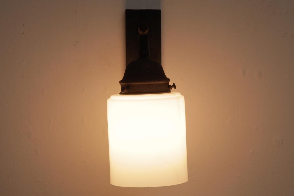 昭和　クラシカルなお部屋にぴったりのウォールライト(壁掛け照明)(1)
