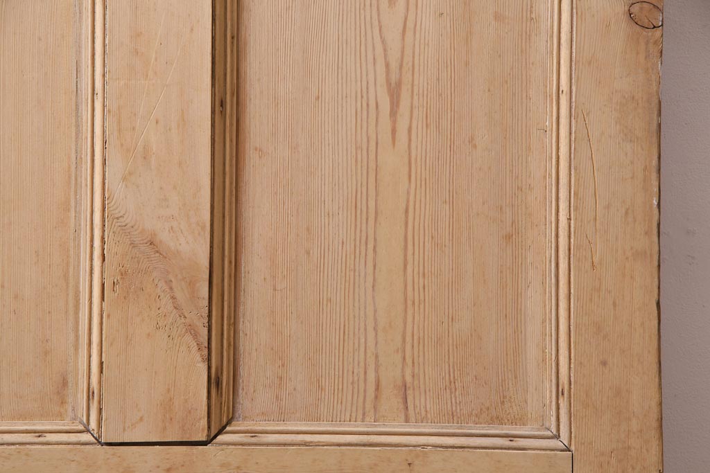 フランスアンティーク　素朴な風合いが味わいのある木製ドア(ディスプレイ、扉)