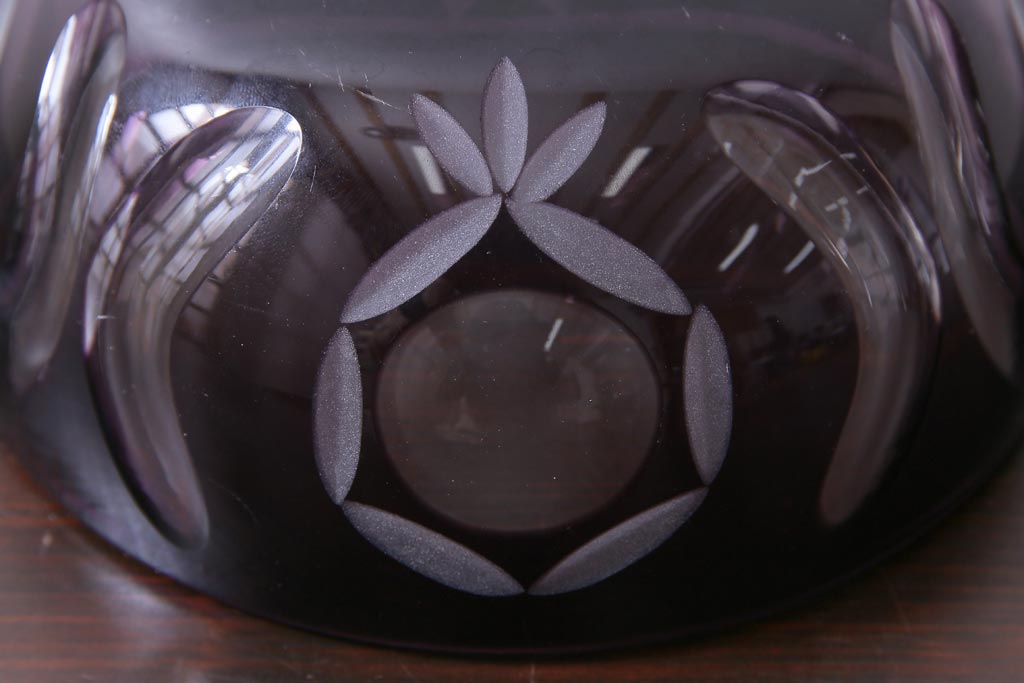 アンティーク雑貨　古民具　昭和初期　紫被せ切子ガラスボウル(深鉢、和ガラス)