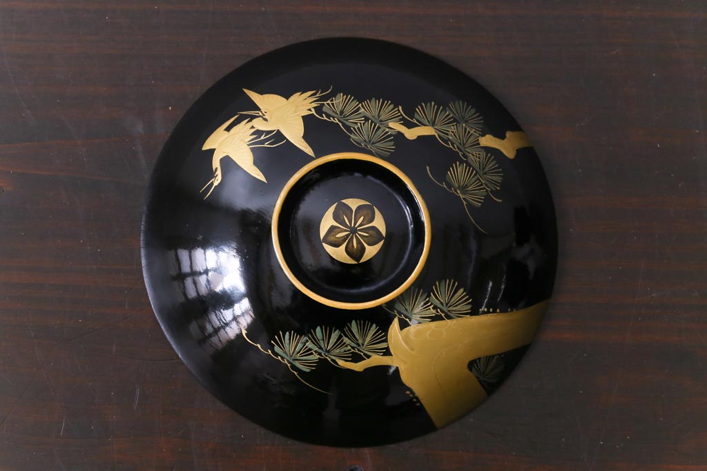 和製アンティーク　漆塗り　鶴と松の金蒔絵が品のある木製お椀7客セット(漆器)