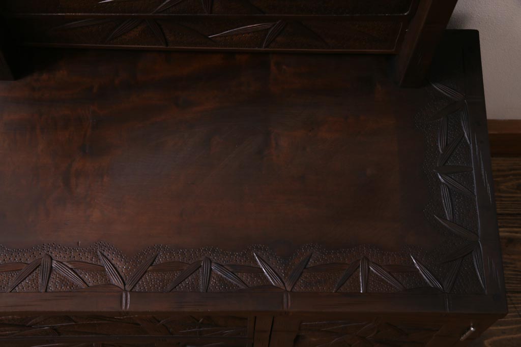 中古　伝統工芸　軽井沢彫り　情緒あふれる竹の意匠が見事なドレッサー(鏡台、ミラー)