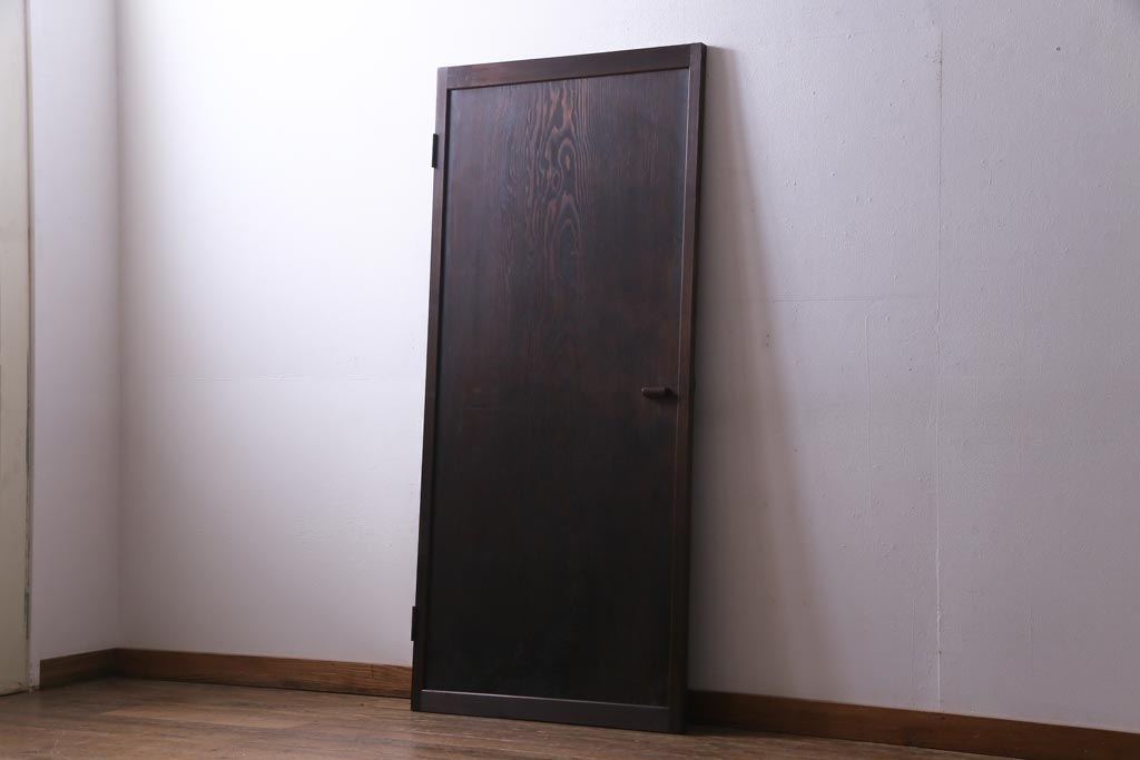 和製アンティーク　明治大正期　杉材一枚板を使った古い木製扉(ドア)