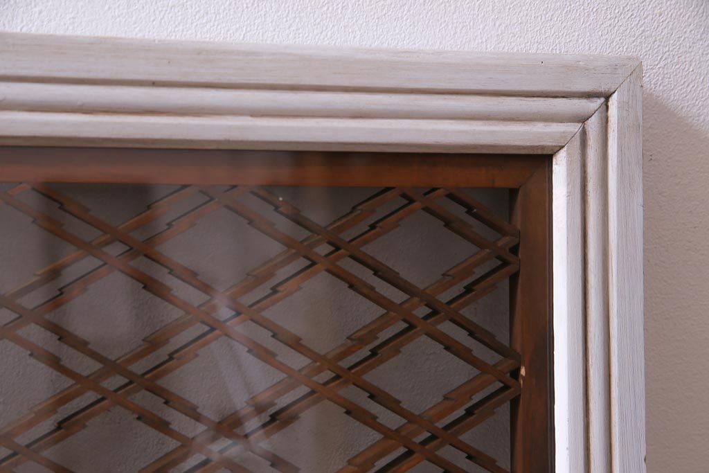 ペイント建具　片面ガラス　ひと味違った雰囲気の松皮菱組子欄間(明り取り、建具)