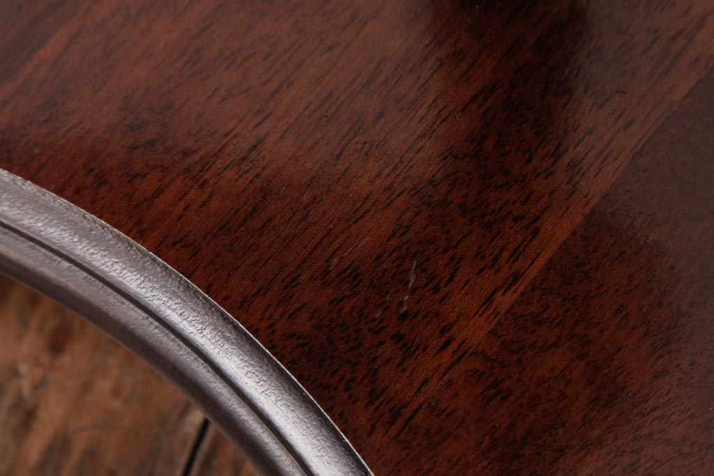 アンティーク雑貨　イギリスアンティーク　マホガニー材　棚板の向きが変えられる使い勝手の良いプランタースタンド(花台、飾り台)