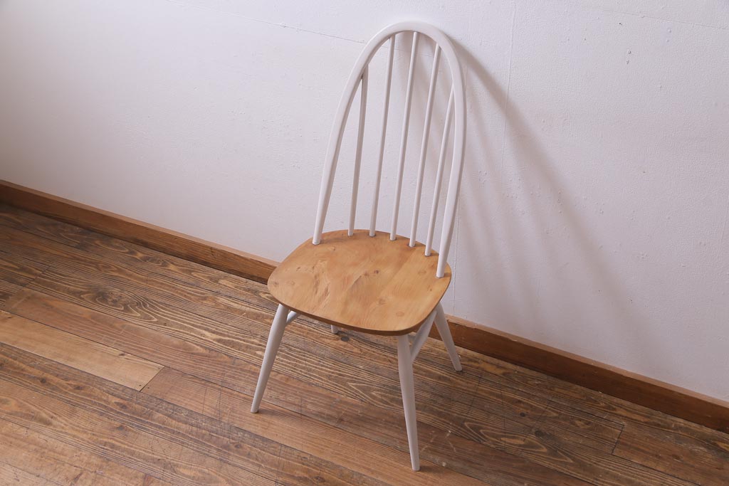 ヴィンテージ家具　ビンテージ　ERCOL(アーコール)　ツートンカラーがおしゃれなナチュラルペイントのクエーカーチェア(椅子)(1)