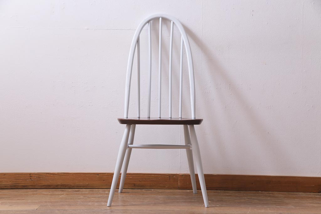 ヴィンテージ家具　ビンテージ　ERCOL(アーコール)　コントラストが目を引くペイントクエーカーチェア(椅子)(3)