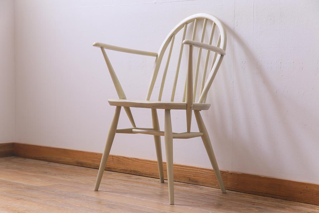 ペイント家具　ERCOL(アーコール)　あたたかなカラーのフープバックアームチェア(ウィンザーチェア、椅子、ウインザーチェア)
