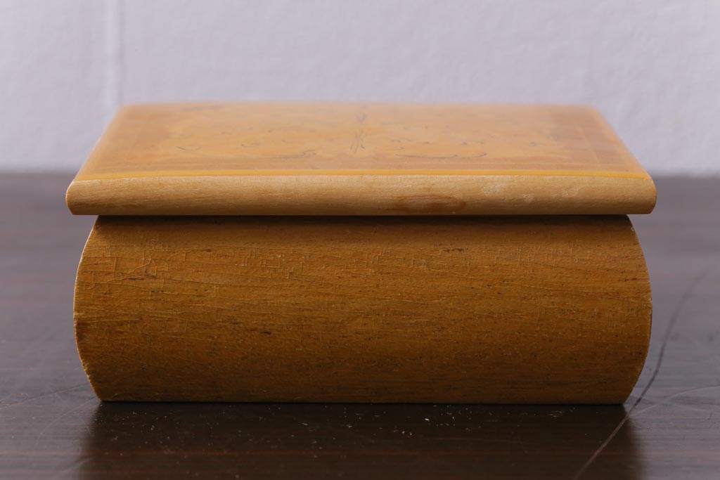 アンティーク雑貨　イギリスアンティーク　優しい色合いの木製ジュエリーボックス(木箱、小物入れ)