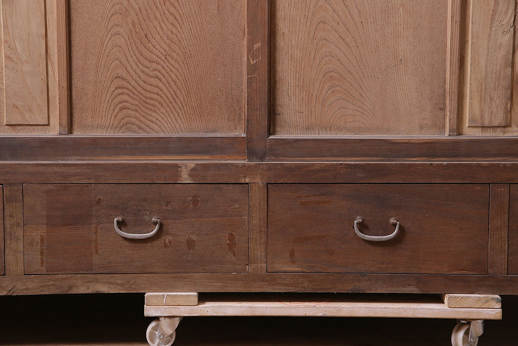 アンティーク家具　和製アンティーク　木製引き戸のサイドボード(テレビ台、戸棚、箪笥、収納棚)(R-036691)