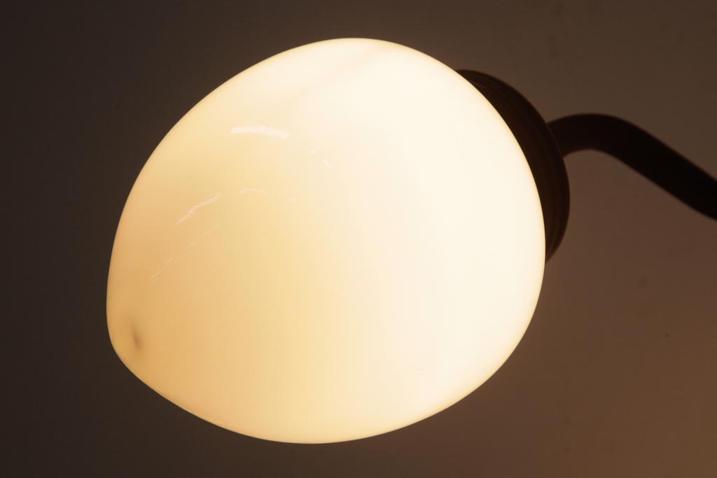 アンティーク照明　昭和初期　蕾のようなシルエットの壁付け照明(ウォールライト)(R-036978)