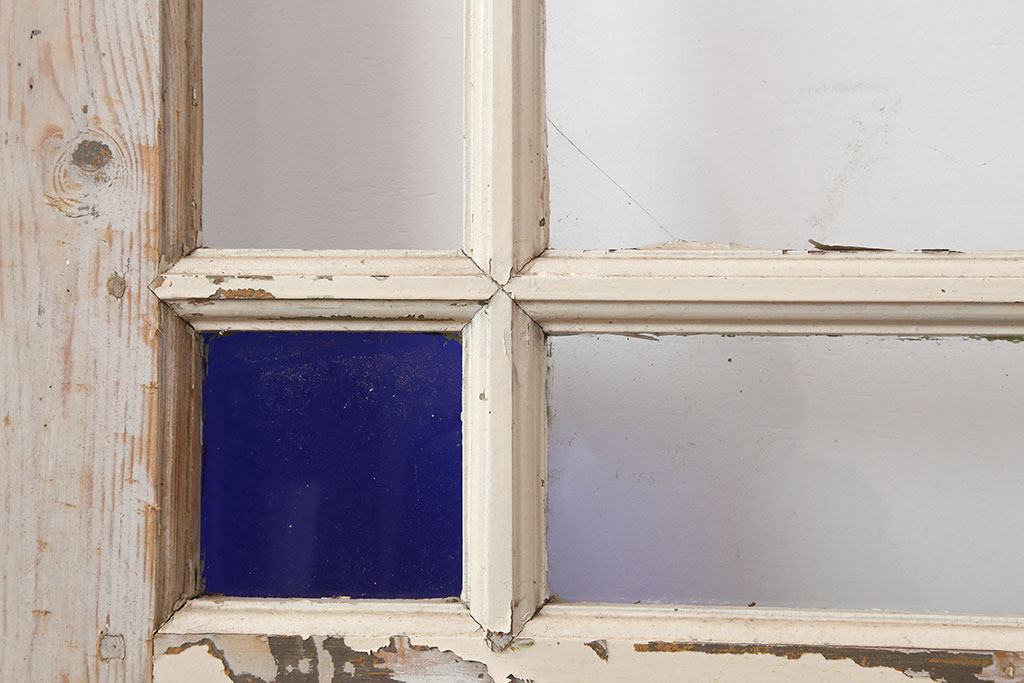 アンティーク建具　パイン材　ホワイトペイントが爽やかなフランスアンティークの木製ドア(扉、建具)(R-037022)