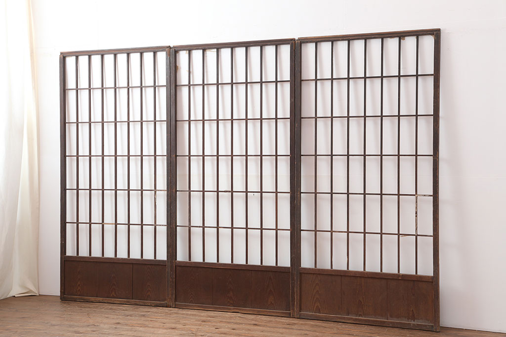 アンティーク建具　昭和初期　シンプルデザインの和レトロな障子戸3枚セット(引き戸、建具)(R-037083)