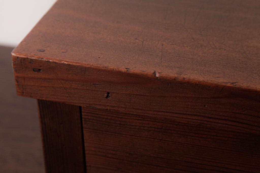 アンティーク雑貨　和製アンティーク　古い松材の風合いが味のある引き出し付き飾り台(花台)