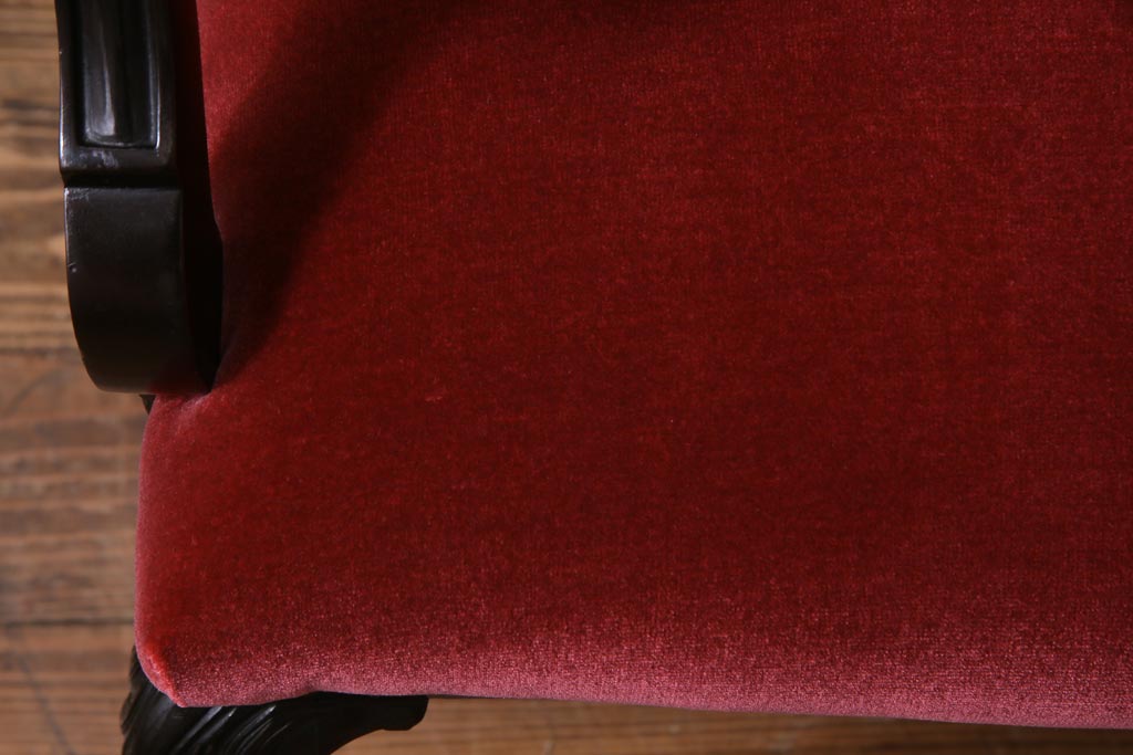 アンティーク家具　英国　イギリスヴィンテージ　ウォールナット材　猫脚セティ(二人掛けソファ、ダイニングソファ、ビンテージ)(R-037349)