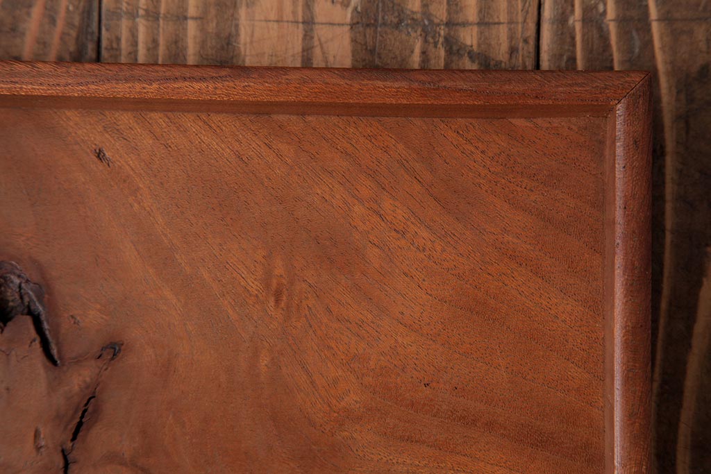 アンティーク雑貨　古民具　総ケヤキ材　美しい杢目が楽しめるお盆2枚セット(トレー、角盆)(R-037637)