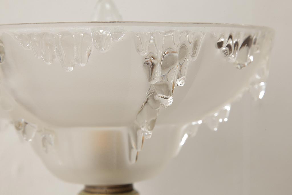 アンティーク照明　フランス　氷柱のような意匠が美しいガラスシェードのテーブルランプ(卓上ランプ、スタンドライト)(R-038230)