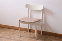 中古　永田良介商店　神戸洋家具　落ち着きのあるシックな佇まいが魅力のラダー型食堂椅子2脚セット(ダイニングチェア、ラダーバックチェア、ワークチェア、椅子)(R-055250)