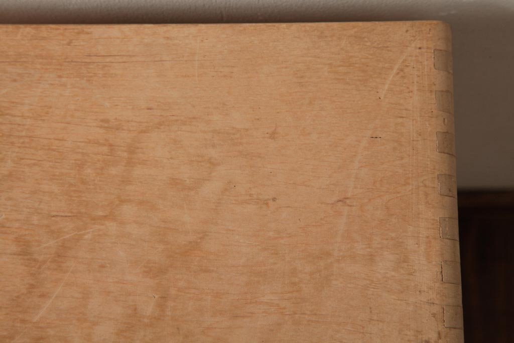 レトロ家具　昭和レトロ　ネームプレート付きの素朴な小引き出し(サイドチェスト、小物収納)(R-039197)