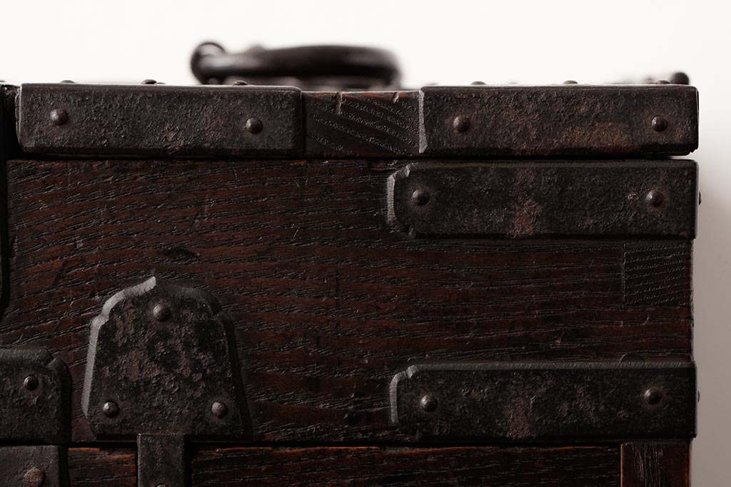 アンティーク雑貨　和製アンティーク　明治期　総栗材　味わい深い趣の硯箱(小物入れ、小引き出し、収納箱)(R-039547)