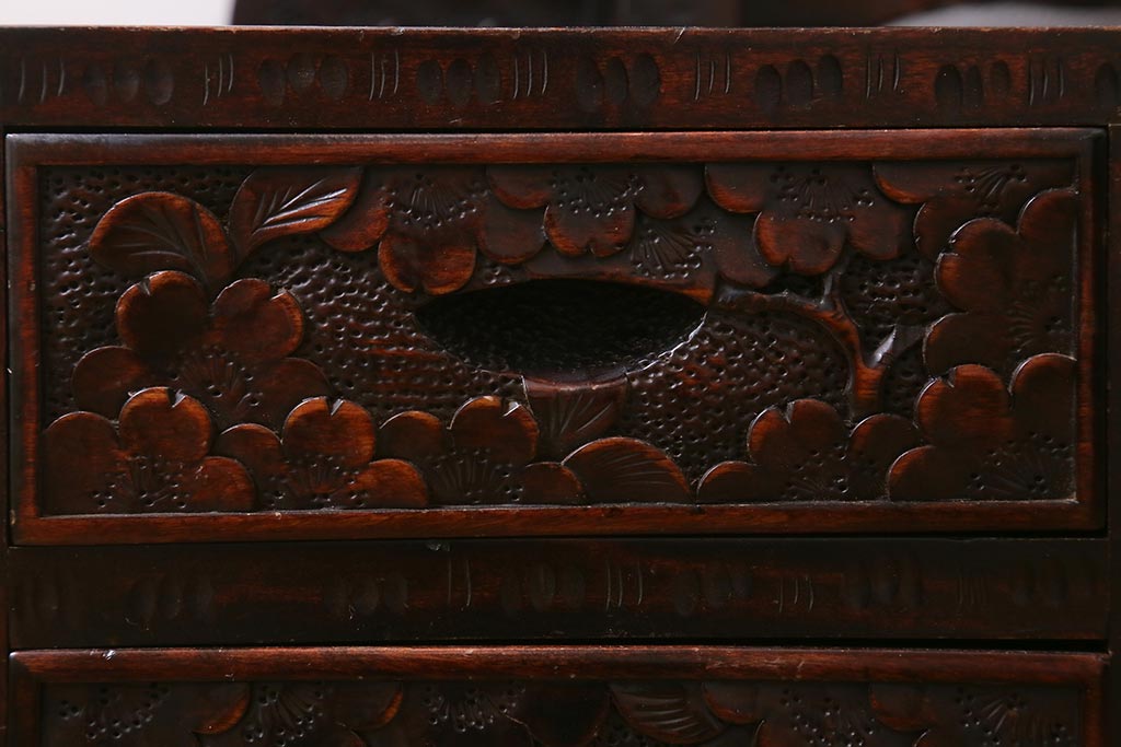 ヴィンテージ家具　伝統工芸　軽井沢彫り　桜の意匠が目を惹く上品な佇まいの鏡台(ドレッサー、ビンテージ)(R-039712)