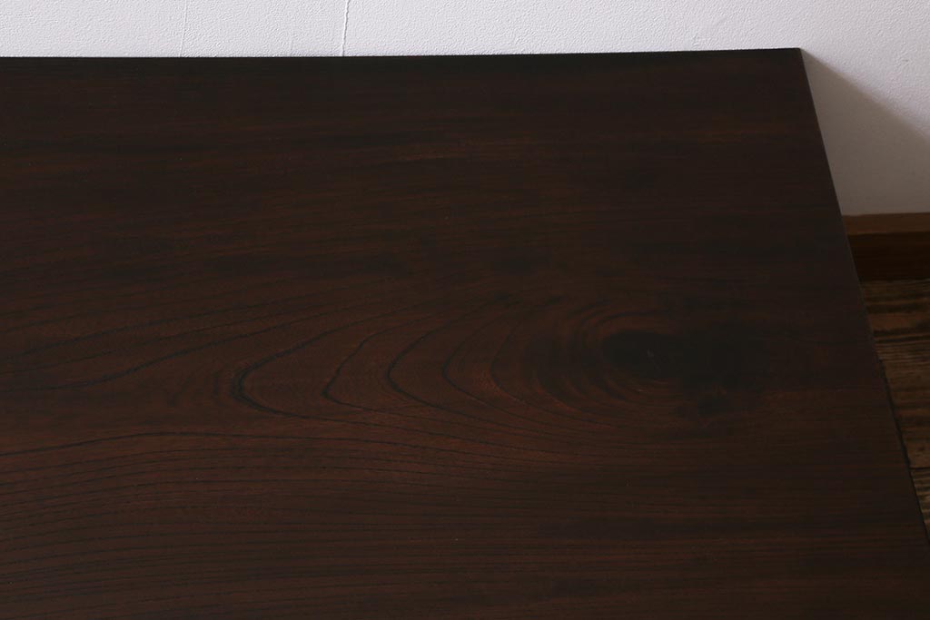 ヴィンテージ家具　総ケヤキ・天板一枚板　滑らかな木肌が魅力のセンターテーブル(座卓、ローテーブル、ビンテージ)(R-039740)
