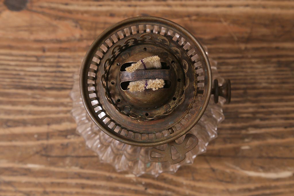 ヴィンテージ雑貨　イギリスビンテージ　8分芯　HINKS　1950年　メンズライクにおすすめな銅金具の吊り下げ式オイルランプ(ランタン、ハンギングランプ)(R-039932)