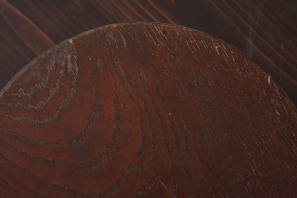 アンティーク雑貨　上手物　総ケヤキ材　彫刻が目を引く丸型の花台(飾り台、盆栽卓)(R-040675)