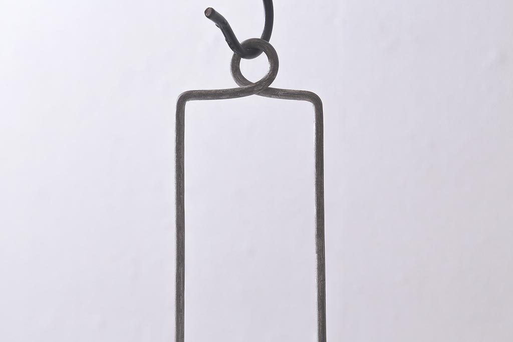 アンティーク雑貨　日本製　ASAHI　巻き芯14番　フリルシェードがおしゃれな吊り下げ式オイルランプ(ランタン、ハンギングランプ)(R-040686)