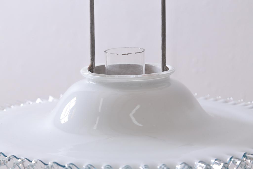 アンティーク雑貨　日本製　ASAHI　巻き芯14番　フリルシェードがおしゃれな吊り下げ式オイルランプ(ランタン、ハンギングランプ)(R-040686)